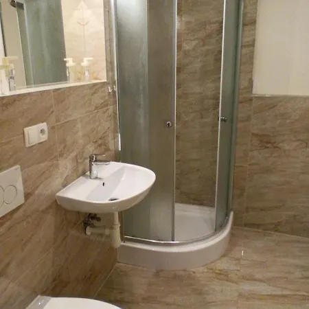 Brand New Two #25 In Elite Close To Center Appartement Praag