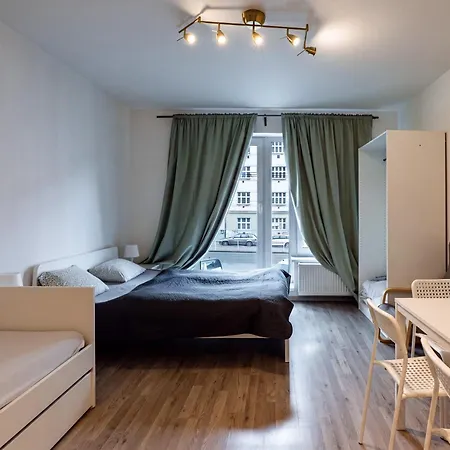 Brand New Two #25 In Elite Close To Center Apartamento